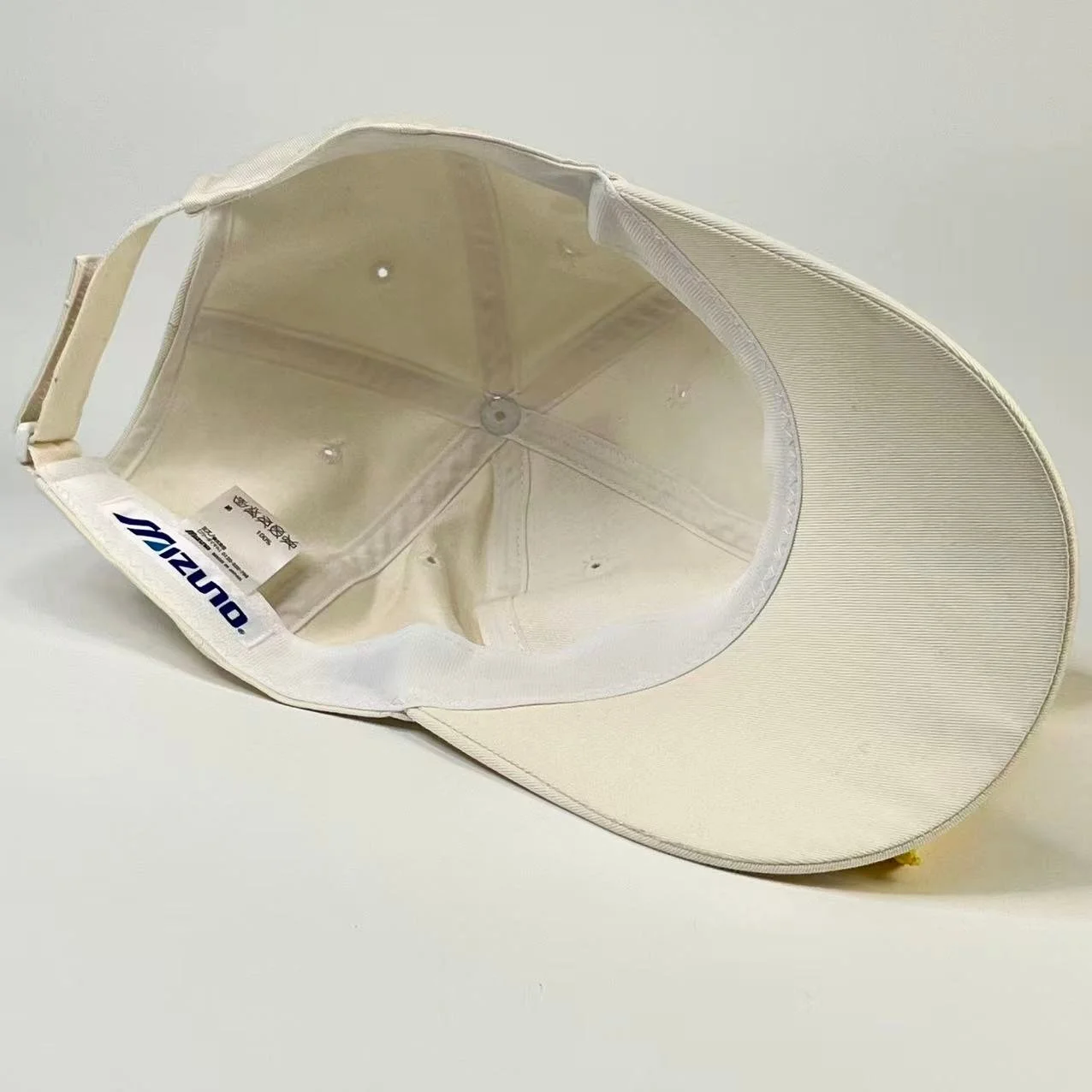 AUDEMARS PIGUET TaylorMade キャップ グレー Audemars Piguet x TaylorMade Grey Performance Hat – One Size Fits All